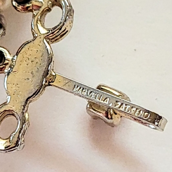 MARVELLA 8-STRAND PEARL & GOLD BEAD VINTAGE NECKLACE - Picture 6 of 10